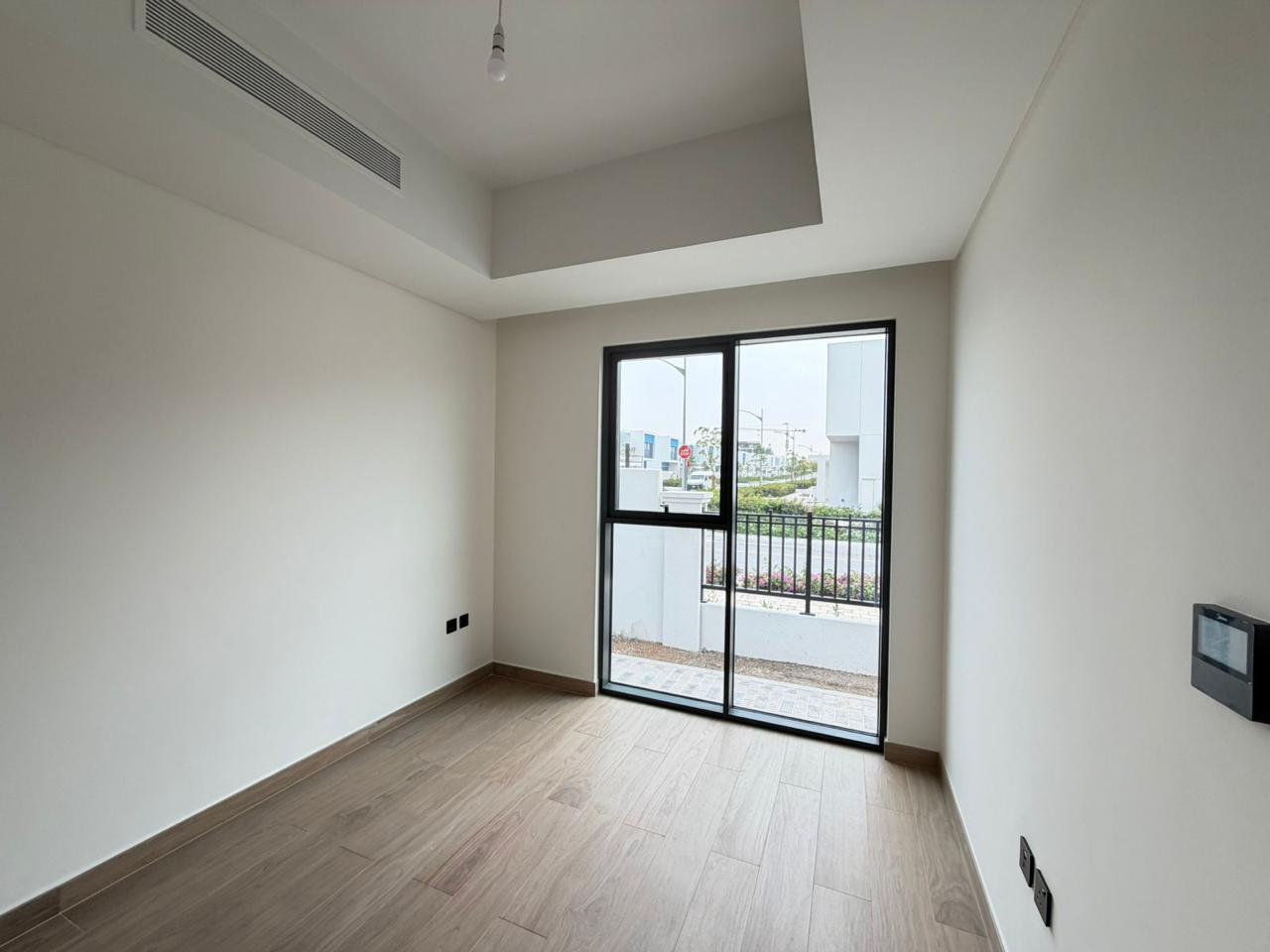 5BR Corner Unit Townhouse in Santorini at DAMAC Lagoon